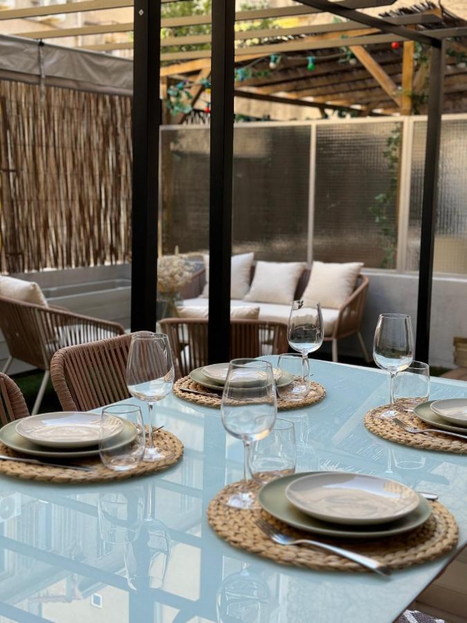 Apartamento Cocon 2 Pieces Avec Grande Terrasse A Vauban Marsella Exterior foto